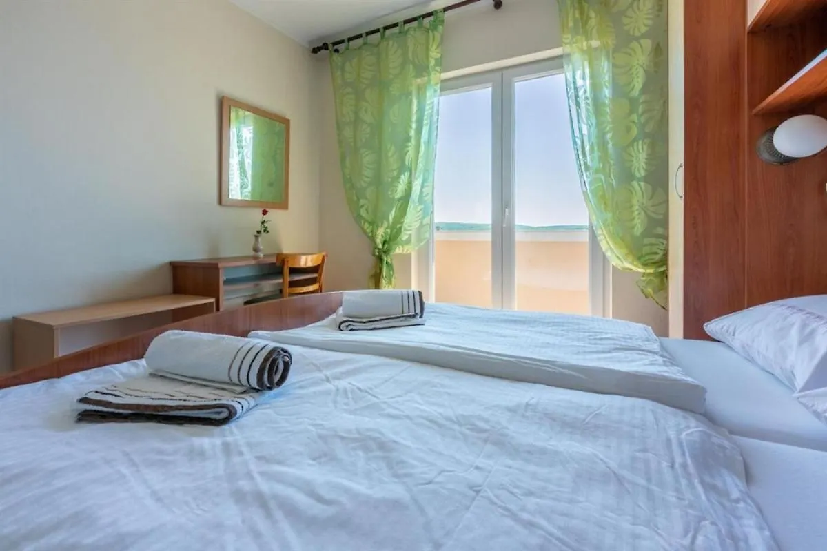 Guest house Boni In Supetarska Draga - Kvarner Region Croatia