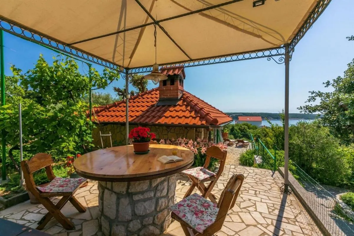 Guest house Boni In Supetarska Draga - Kvarner Region