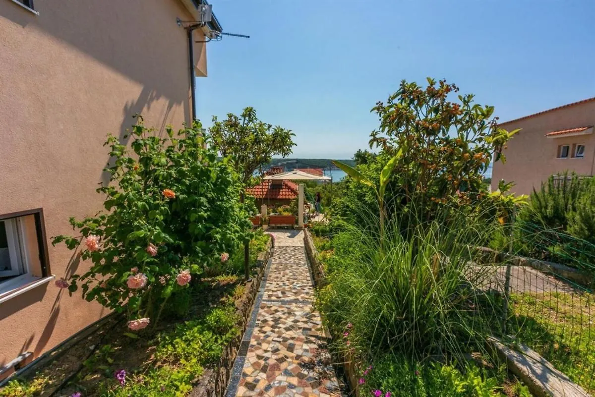 Guest house Boni In Supetarska Draga - Kvarner Region