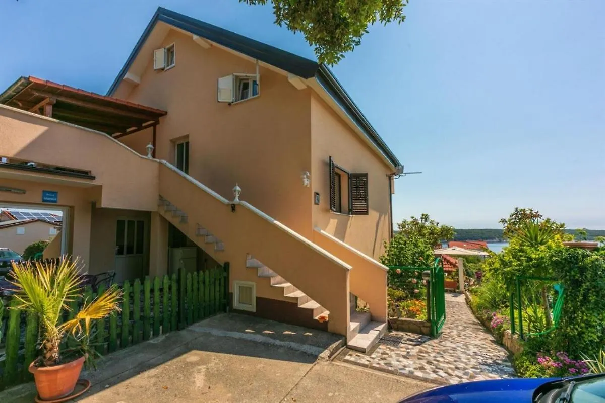 Boni In Supetarska Draga - Kvarner Region